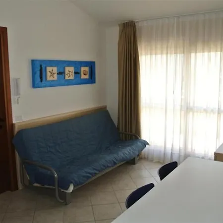 Enjoy Your 80m From The Apartment *